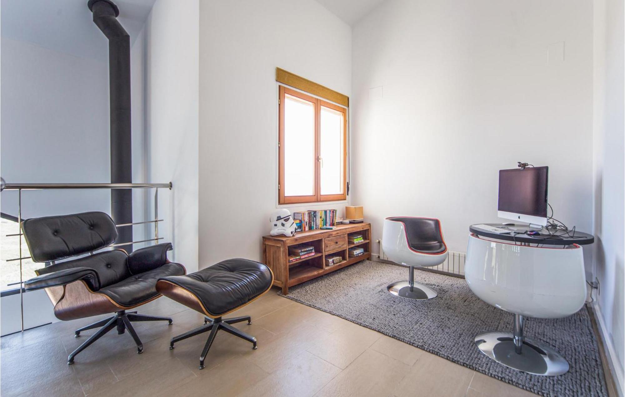 Amazing Home In Ador With Kitchenette Kültér fotó